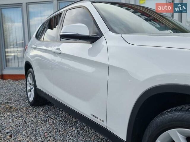 Белый БМВ Х1, объемом двигателя 2 л и пробегом 150 тыс. км за 12300 $, фото 4 на Automoto.ua