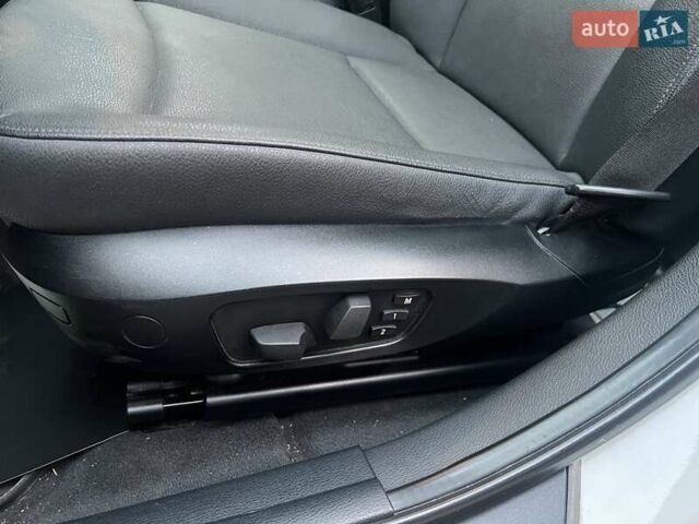 Белый БМВ Х1, объемом двигателя 2 л и пробегом 149 тыс. км за 11800 $, фото 24 на Automoto.ua