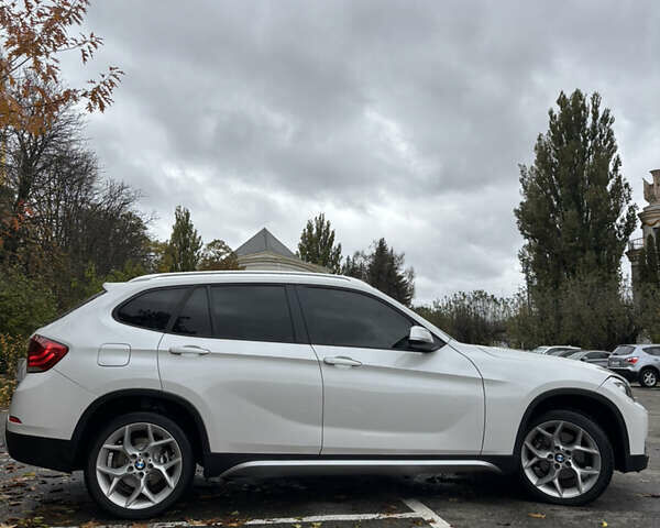 Білий БМВ Х1, об'ємом двигуна 2 л та пробігом 244 тис. км за 14000 $, фото 6 на Automoto.ua