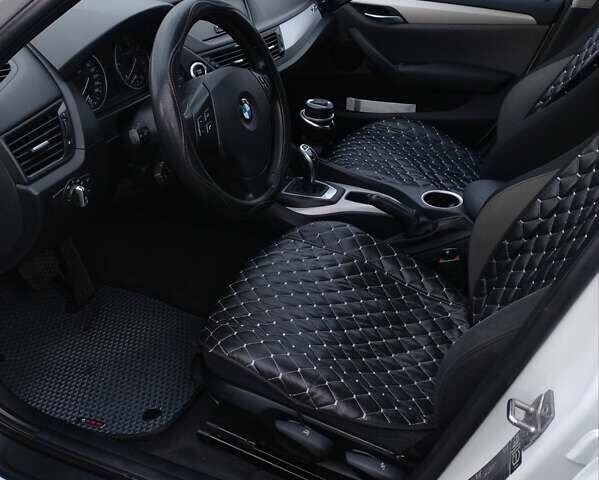Белый БМВ Х1, объемом двигателя 2 л и пробегом 240 тыс. км за 14500 $, фото 7 на Automoto.ua