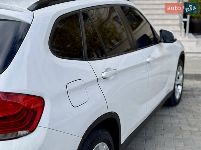 Белый БМВ Х1, объемом двигателя 2 л и пробегом 100 тыс. км за 10999 $, фото 6 на Automoto.ua