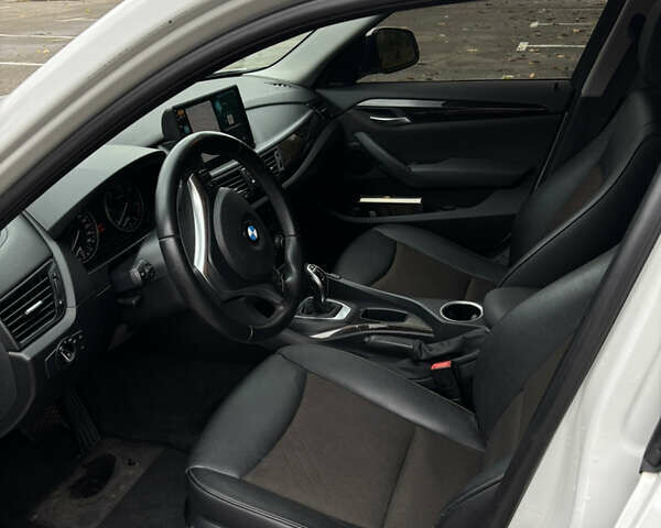 Білий БМВ Х1, об'ємом двигуна 2 л та пробігом 244 тис. км за 14000 $, фото 8 на Automoto.ua