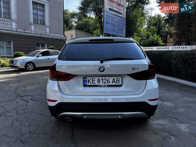 Білий БМВ Х1, об'ємом двигуна 2 л та пробігом 297 тис. км за 11899 $, фото 4 на Automoto.ua