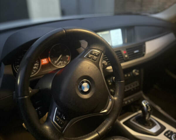 Белый БМВ Х1, объемом двигателя 2 л и пробегом 240 тыс. км за 14200 $, фото 5 на Automoto.ua