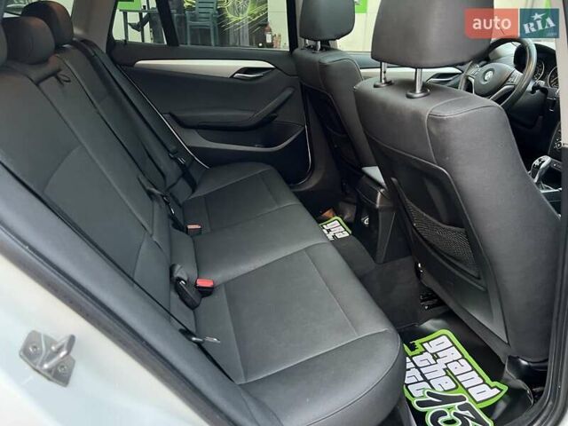 Белый БМВ Х1, объемом двигателя 2 л и пробегом 149 тыс. км за 11800 $, фото 26 на Automoto.ua