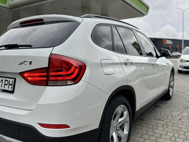 Белый БМВ Х1, объемом двигателя 2 л и пробегом 200 тыс. км за 11300 $, фото 6 на Automoto.ua