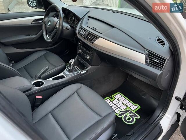 Белый БМВ Х1, объемом двигателя 2 л и пробегом 149 тыс. км за 11800 $, фото 21 на Automoto.ua