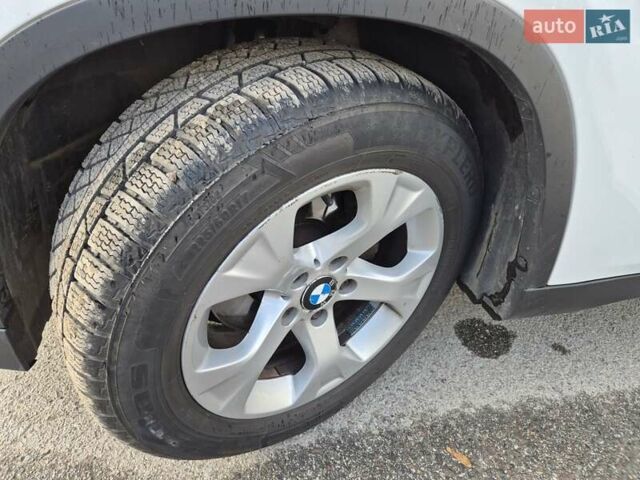 Белый БМВ Х1, объемом двигателя 2 л и пробегом 243 тыс. км за 14500 $, фото 68 на Automoto.ua