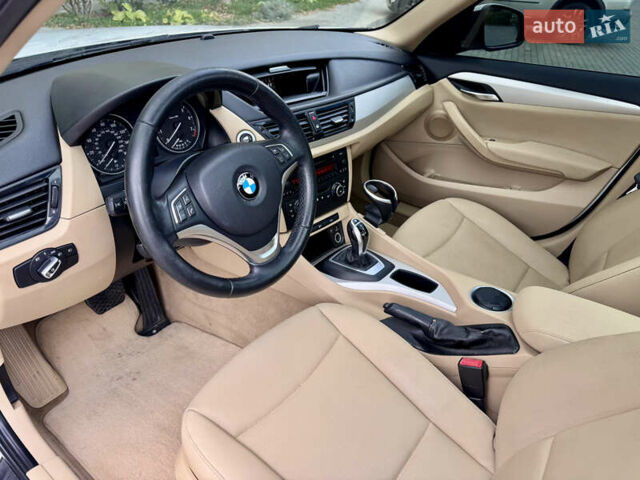 Белый БМВ Х1, объемом двигателя 2 л и пробегом 100 тыс. км за 10999 $, фото 10 на Automoto.ua