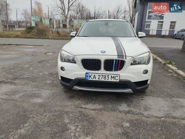 Белый БМВ Х1, объемом двигателя 2 л и пробегом 150 тыс. км за 12000 $, фото 4 на Automoto.ua