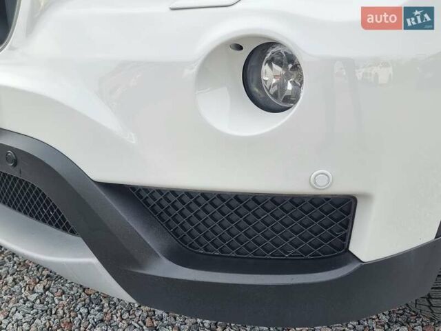 Белый БМВ Х1, объемом двигателя 2 л и пробегом 150 тыс. км за 12300 $, фото 22 на Automoto.ua