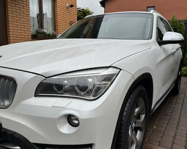 Білий БМВ Х1, об'ємом двигуна 2 л та пробігом 235 тис. км за 15100 $, фото 8 на Automoto.ua