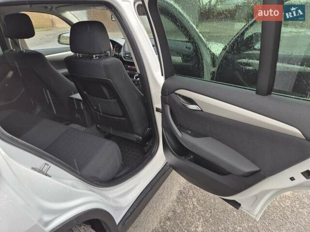 Белый БМВ Х1, объемом двигателя 2 л и пробегом 243 тыс. км за 14500 $, фото 20 на Automoto.ua