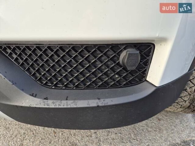 Белый БМВ Х1, объемом двигателя 2 л и пробегом 243 тыс. км за 14500 $, фото 64 на Automoto.ua