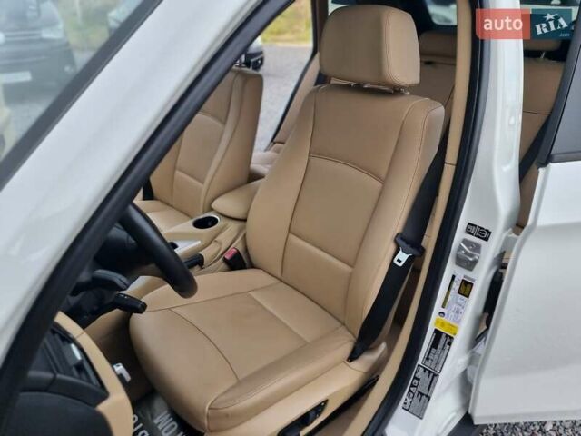 Белый БМВ Х1, объемом двигателя 2 л и пробегом 150 тыс. км за 12300 $, фото 45 на Automoto.ua