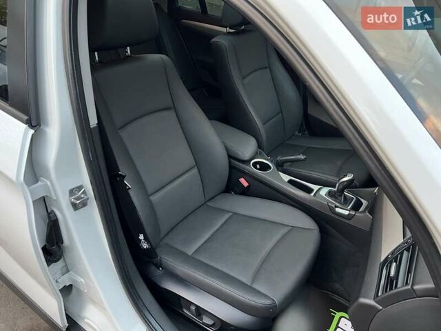 Белый БМВ Х1, объемом двигателя 2 л и пробегом 149 тыс. км за 11800 $, фото 20 на Automoto.ua