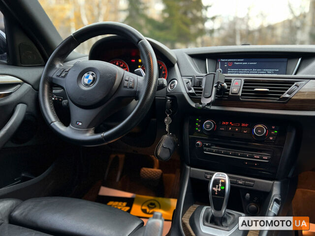 Білий БМВ Х1, об'ємом двигуна 2 л та пробігом 150 тис. км за 14100 $, фото 10 на Automoto.ua