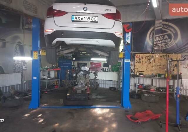 Белый БМВ Х1, объемом двигателя 2 л и пробегом 142 тыс. км за 13500 $, фото 32 на Automoto.ua