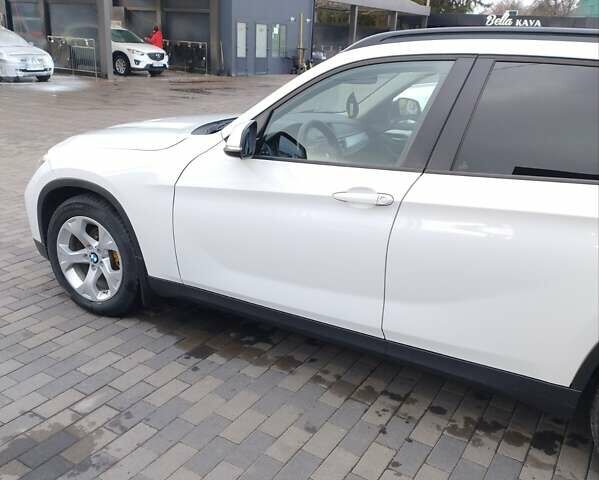 Белый БМВ Х1, объемом двигателя 2 л и пробегом 240 тыс. км за 14500 $, фото 1 на Automoto.ua