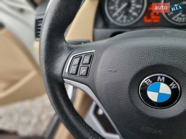 Белый БМВ Х1, объемом двигателя 2 л и пробегом 150 тыс. км за 12300 $, фото 47 на Automoto.ua