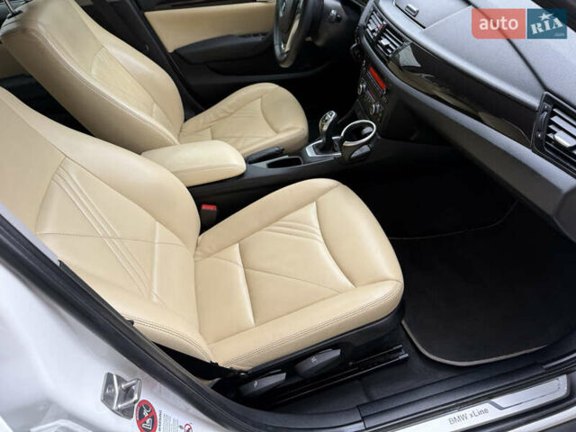 Білий БМВ Х1, об'ємом двигуна 2 л та пробігом 113 тис. км за 13990 $, фото 34 на Automoto.ua