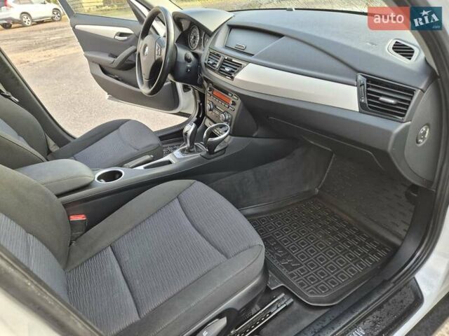 Белый БМВ Х1, объемом двигателя 2 л и пробегом 243 тыс. км за 14500 $, фото 40 на Automoto.ua