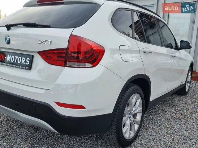Белый БМВ Х1, объемом двигателя 2 л и пробегом 150 тыс. км за 12300 $, фото 28 на Automoto.ua