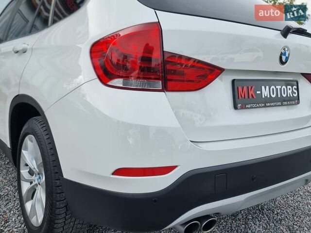 Белый БМВ Х1, объемом двигателя 2 л и пробегом 150 тыс. км за 12300 $, фото 25 на Automoto.ua