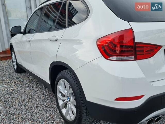 Белый БМВ Х1, объемом двигателя 2 л и пробегом 150 тыс. км за 12300 $, фото 33 на Automoto.ua