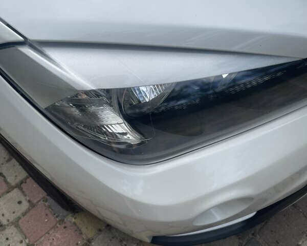 Белый БМВ Х1, объемом двигателя 2 л и пробегом 251 тыс. км за 11800 $, фото 25 на Automoto.ua