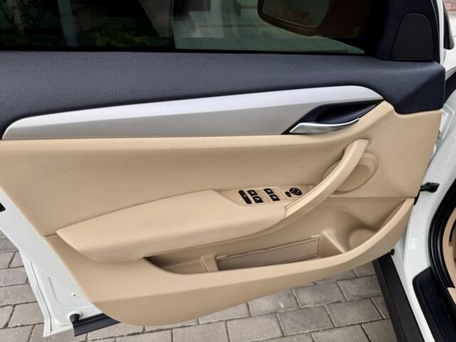 Белый БМВ Х1, объемом двигателя 2 л и пробегом 100 тыс. км за 10999 $, фото 4 на Automoto.ua