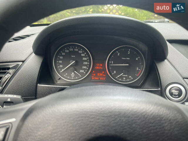 Белый БМВ Х1, объемом двигателя 2 л и пробегом 251 тыс. км за 11800 $, фото 31 на Automoto.ua