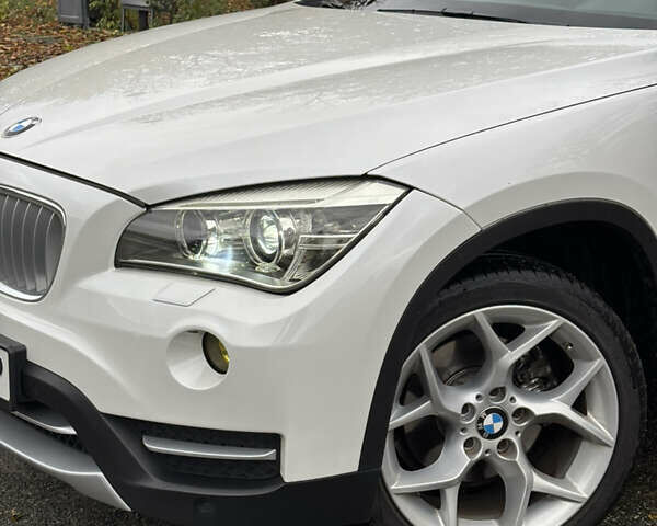 Білий БМВ Х1, об'ємом двигуна 2 л та пробігом 244 тис. км за 14000 $, фото 3 на Automoto.ua