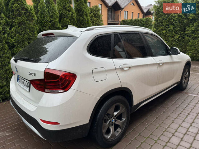 Білий БМВ Х1, об'ємом двигуна 2 л та пробігом 235 тис. км за 15100 $, фото 14 на Automoto.ua