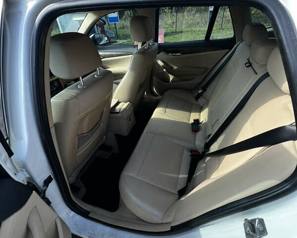 Білий БМВ Х1, об'ємом двигуна 2 л та пробігом 203 тис. км за 13100 $, фото 6 на Automoto.ua