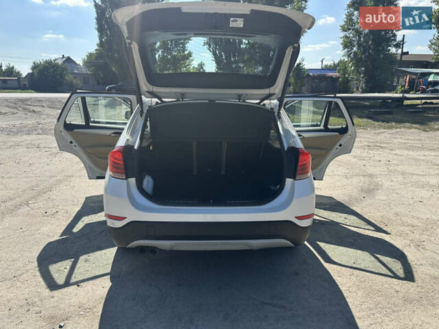 Білий БМВ Х1, об'ємом двигуна 2 л та пробігом 274 тис. км за 12500 $, фото 14 на Automoto.ua