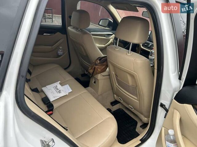 Белый БМВ Х1, объемом двигателя 2 л и пробегом 148 тыс. км за 13500 $, фото 4 на Automoto.ua