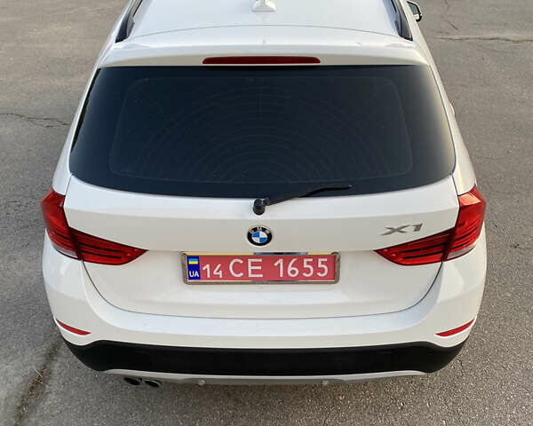 Белый БМВ Х1, объемом двигателя 0 л и пробегом 220 тыс. км за 12800 $, фото 6 на Automoto.ua