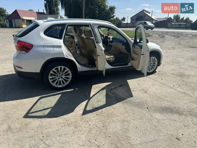 Білий БМВ Х1, об'ємом двигуна 2 л та пробігом 274 тис. км за 12500 $, фото 10 на Automoto.ua