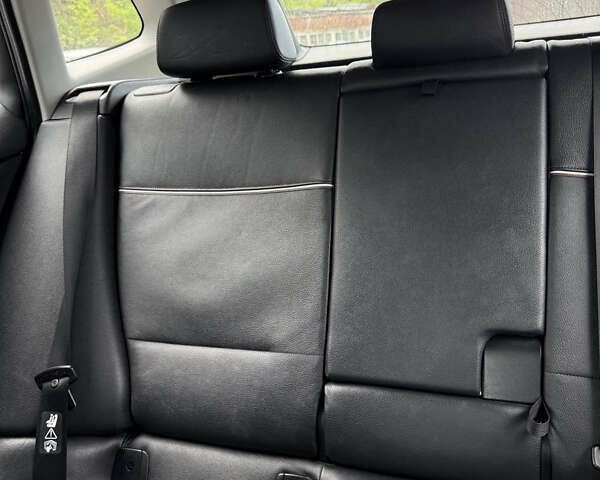 Белый БМВ Х1, объемом двигателя 2 л и пробегом 246 тыс. км за 12000 $, фото 2 на Automoto.ua