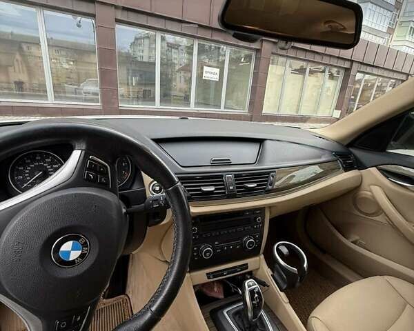 Белый БМВ Х1, объемом двигателя 2 л и пробегом 140 тыс. км за 11900 $, фото 23 на Automoto.ua