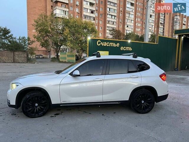 Белый БМВ Х1, объемом двигателя 2 л и пробегом 165 тыс. км за 14700 $, фото 18 на Automoto.ua