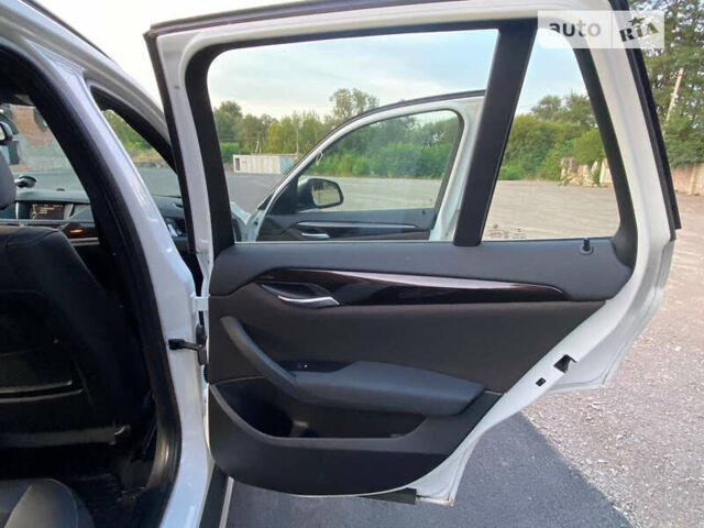 Белый БМВ Х1, объемом двигателя 2 л и пробегом 202 тыс. км за 14500 $, фото 36 на Automoto.ua