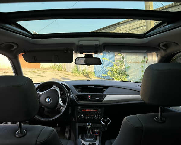 Белый БМВ Х1, объемом двигателя 2 л и пробегом 228 тыс. км за 13000 $, фото 14 на Automoto.ua