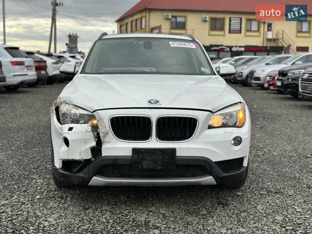 Білий БМВ Х1, об'ємом двигуна 2 л та пробігом 175 тис. км за 9900 $, фото 1 на Automoto.ua