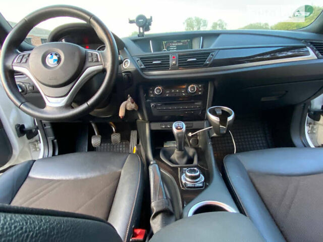 Белый БМВ Х1, объемом двигателя 2 л и пробегом 202 тыс. км за 14500 $, фото 33 на Automoto.ua