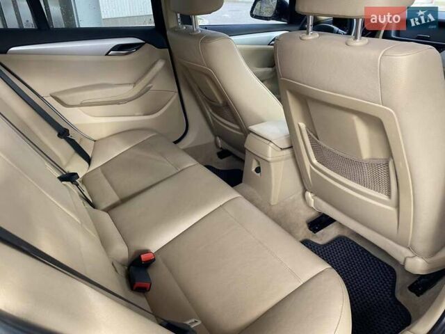 Белый БМВ Х1, объемом двигателя 2 л и пробегом 117 тыс. км за 13500 $, фото 25 на Automoto.ua