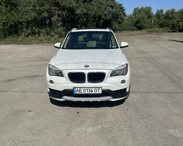 Білий БМВ Х1, об'ємом двигуна 2 л та пробігом 274 тис. км за 12500 $, фото 4 на Automoto.ua
