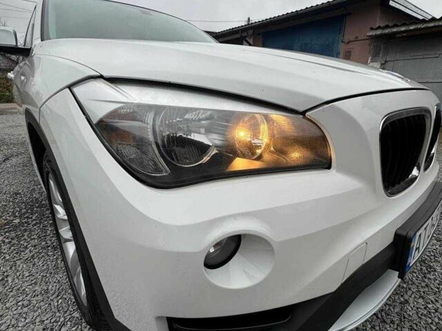 Белый БМВ Х1, объемом двигателя 2 л и пробегом 288 тыс. км за 9999 $, фото 2 на Automoto.ua