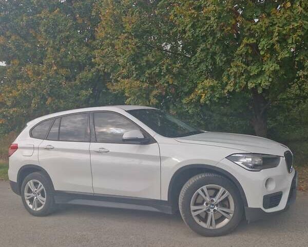 Белый БМВ Х1, объемом двигателя 2 л и пробегом 236 тыс. км за 17000 $, фото 9 на Automoto.ua